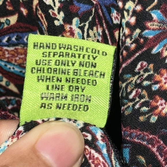 Agora Crinkle Confetti Fringe Paisley Top Size 3X - Picture 6 of 6